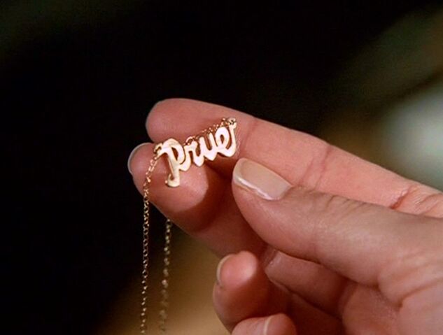 File:4x06-Necklace.jpg