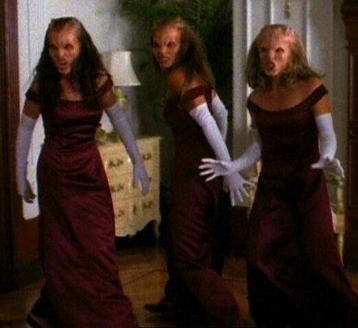 File:1x06-Hecate's Minions.jpg