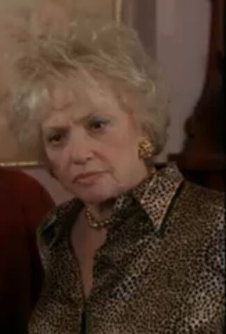 File:3x07 Mrs. Snyder.jpg