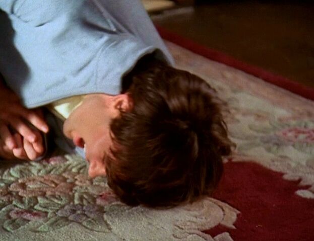 File:6x23-ChrisStabbed.jpg