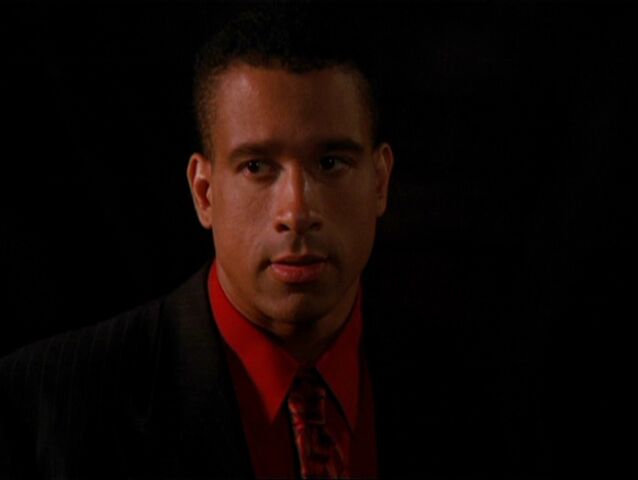 File:4x22-Darryl.jpg