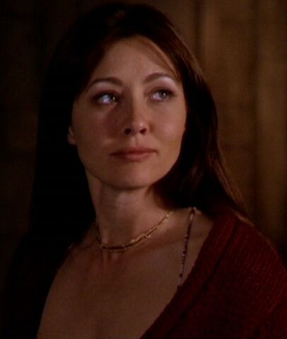 File:Prue-Halliwell1.jpg