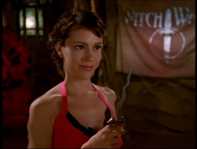 File:Phoebe Shimmer.jpg