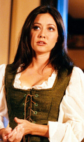 File:Prue Halliwell Cropped.jpg