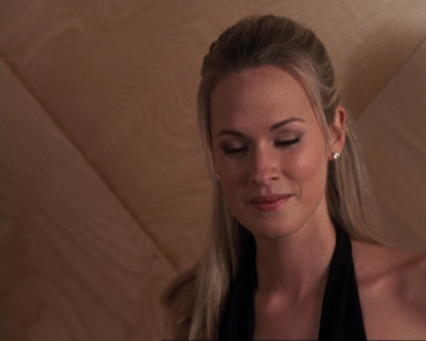 File:Julie31.png
