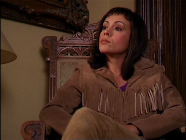 File:PhoebeQueenUnderworld.jpg