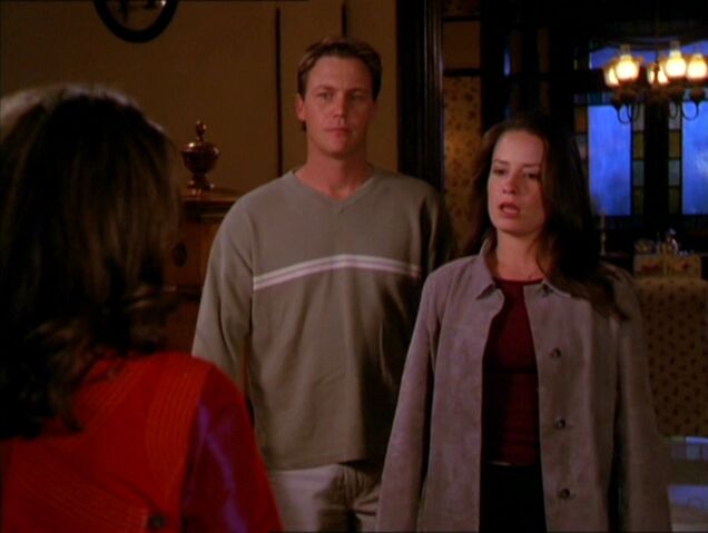 File:2x22-SistersLeo.jpg