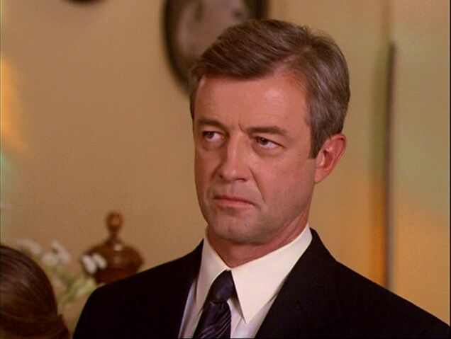 File:4x01-VictorBennett.jpg