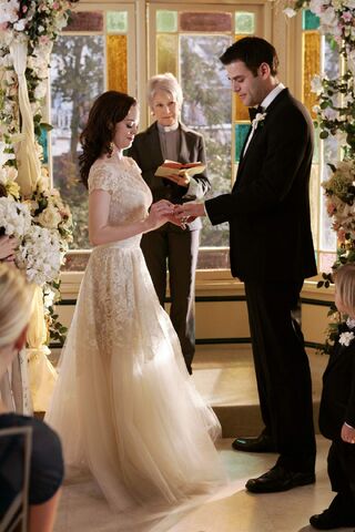 File:8x16-promo04.jpg