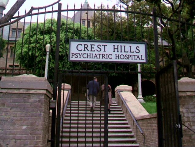 File:CrestHillsHome.jpg