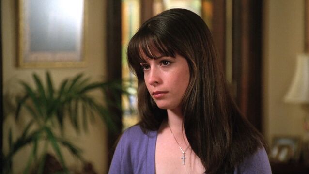 File:1x22-Piper.jpg