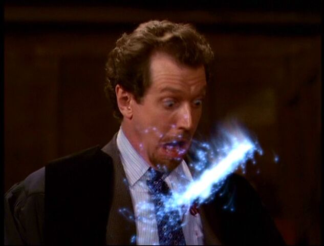 File:6x22-Gideonstabbed.jpg