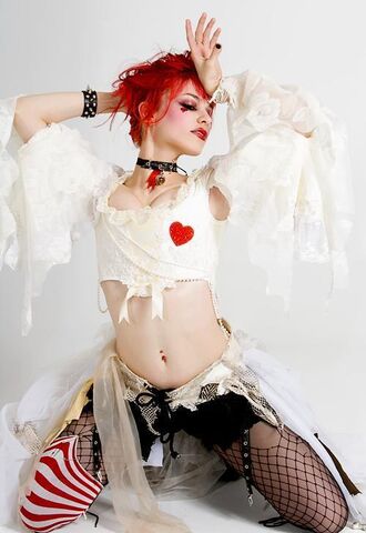 File:Emilie-Autumn-emilie-autumn-2566372-500-727-1-.jpg