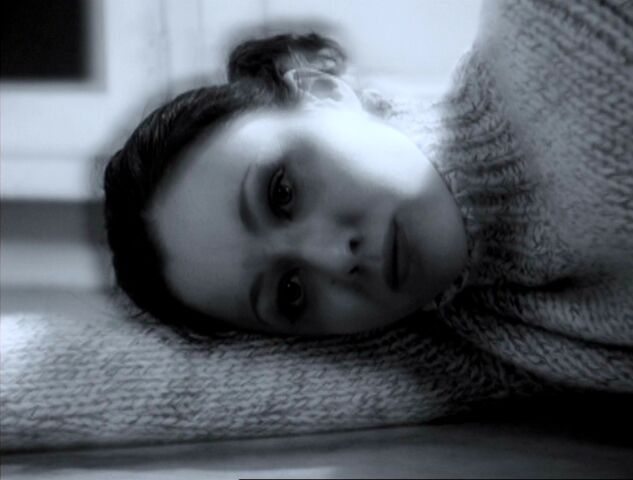 File:Prue-Dead Premonition.jpg