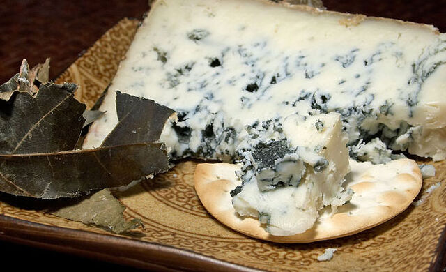 File:Slider-bluecheese.jpg