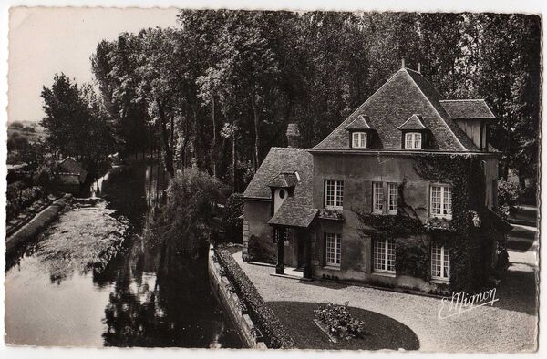 Cpa-cherisy-petit-moulin