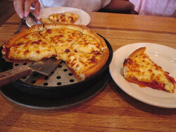 Chicago-style Pizza