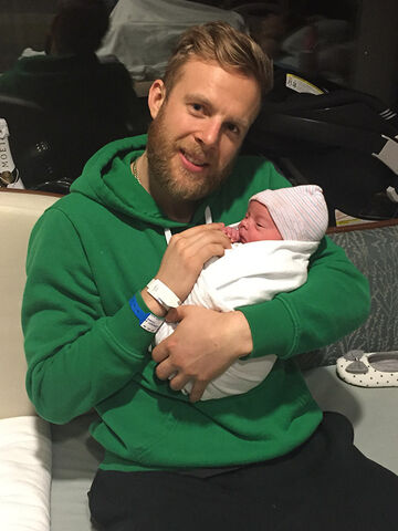 File:Versteegbaby.jpg