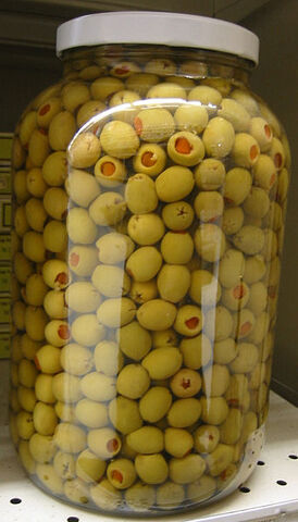 File:GreenOlives largejar.jpg