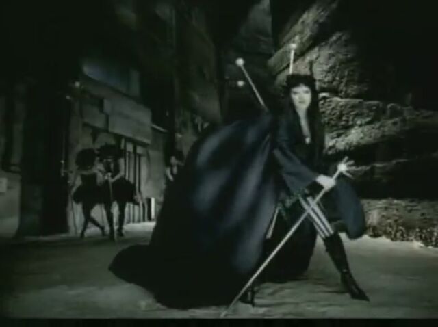 File:Fighter-Music-Video-christina-aguilera-26783864-911-680.jpg