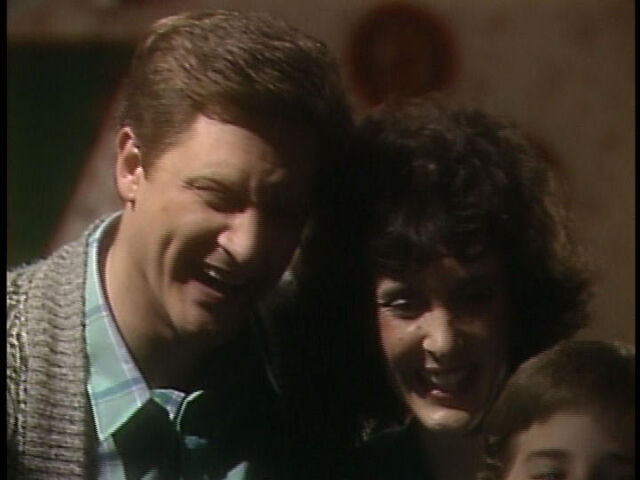 File:BarbaraandLarrySmith.jpg