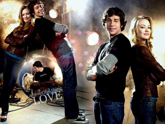 File:Chuck sarah.png