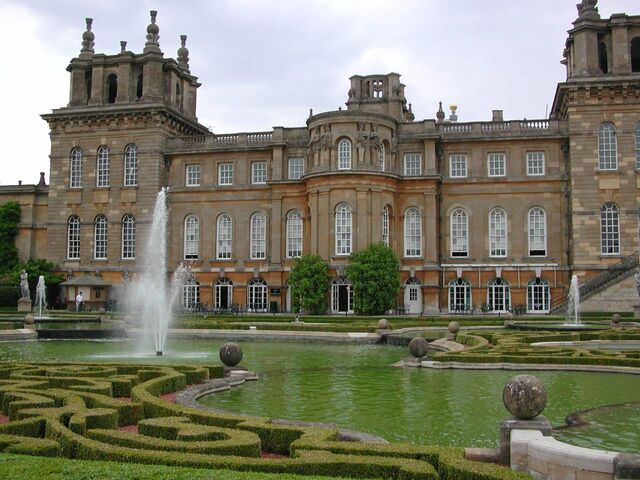 Dosya:Blenheim palace.jpg