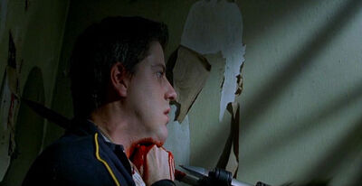 Halloween-Resurrection-Deaths-michael-myers-11966320-700-360