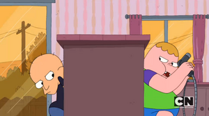 Clarence y Sumo- Hombre de la Csa.png