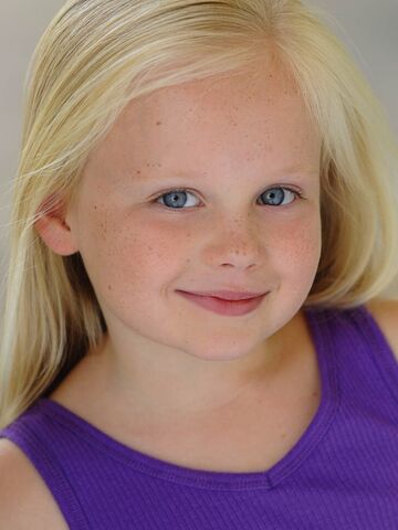 File:Danielle Parker 2.jpg