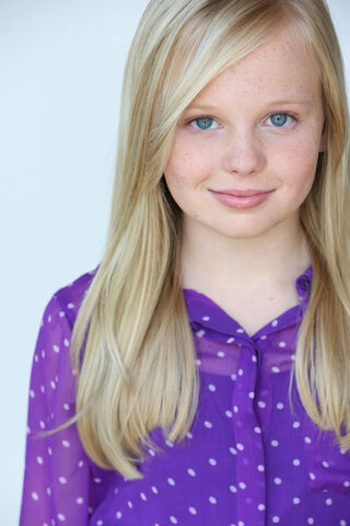 File:Danielle Parker 3a.jpg