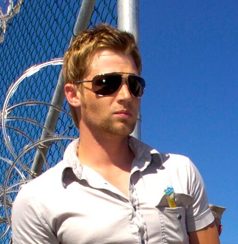 File:MikeVogel GuantanamoBay01.jpg