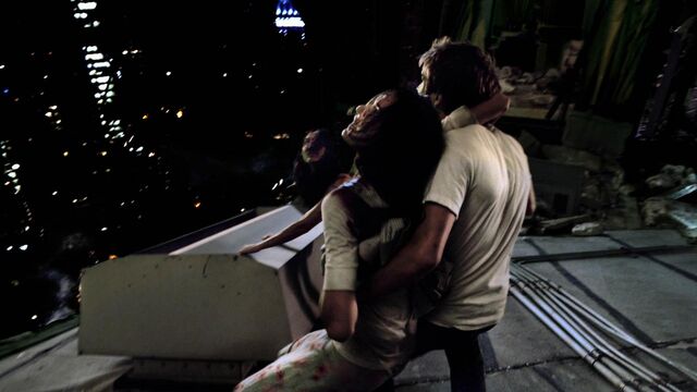 File:Cloverfield Stills-01.jpg