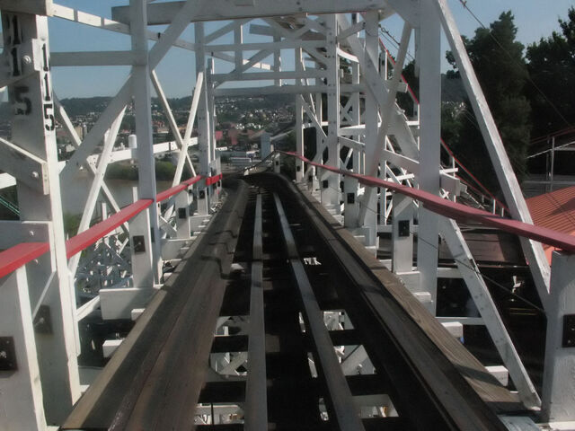 File:Skid Brakes.jpg
