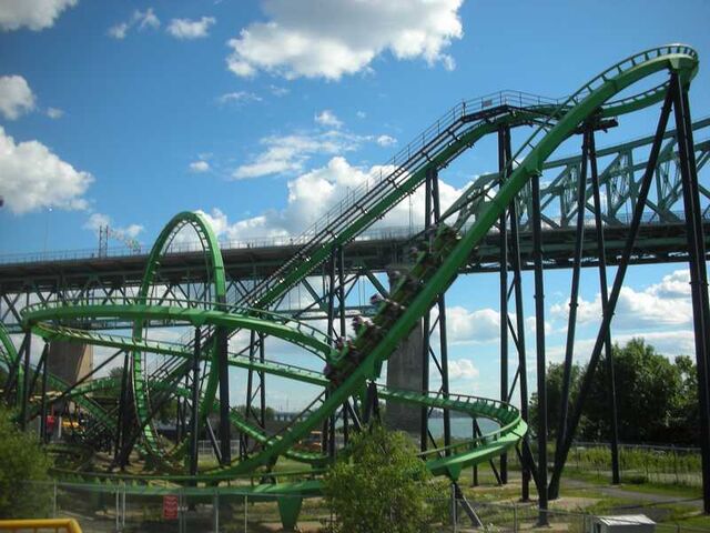 File:Cobra La Ronde 1.jpg