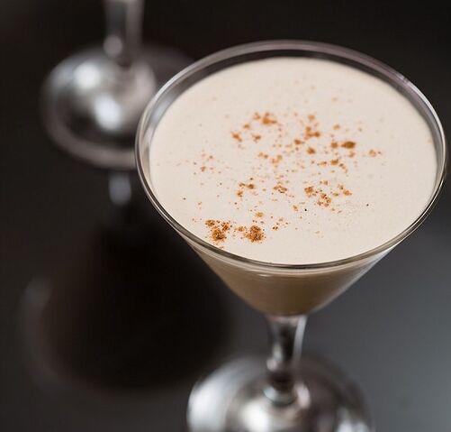 File:Oatmealcookiecocktail.jpg