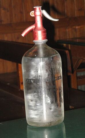 File:370px-Soda syphon IMG 1505C.jpg