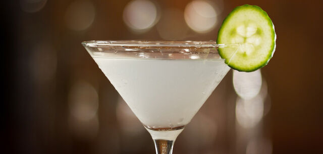 File:Cucumber-jalapeno-martini lg-702x336.jpeg