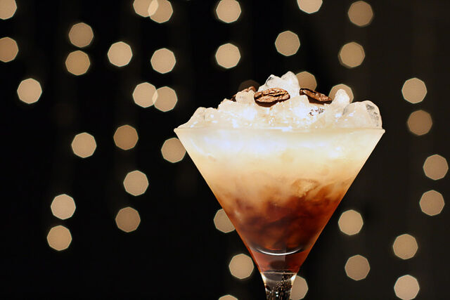 File:Liqueurcoffee01.jpeg