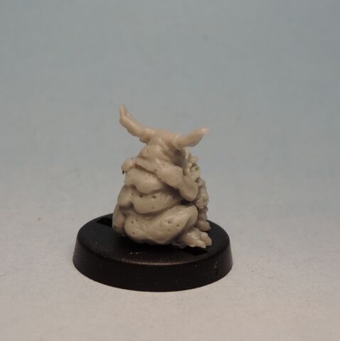 File:TFF Feasting Nurgling 5.jpg