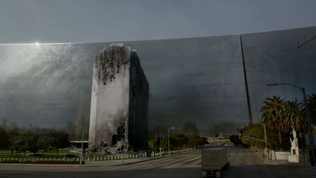 File:Ruined Building and Wall.jpeg