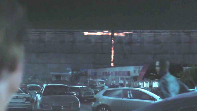 File:S02E01-077.png