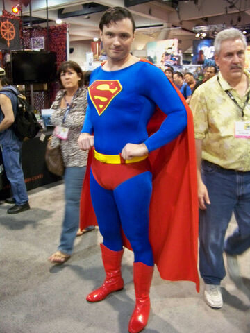 File:Cosplay-superman09.jpg