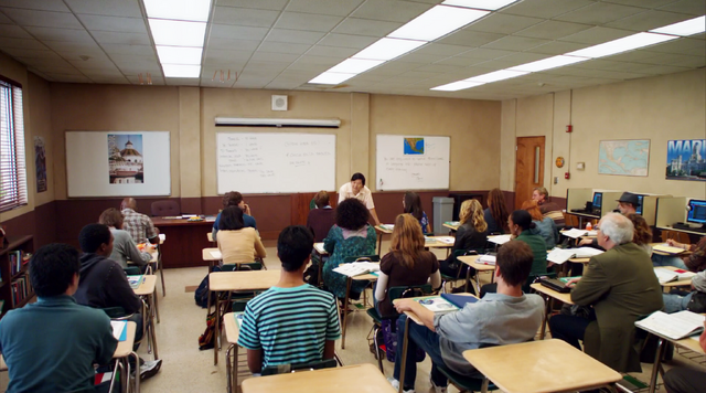 File:Spanish classroom.png