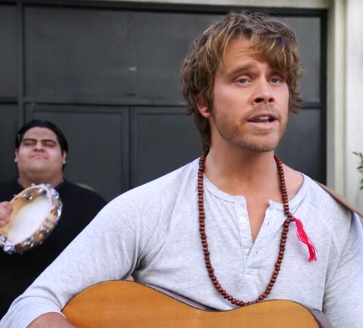 File:Vaughn and drummer.jpg