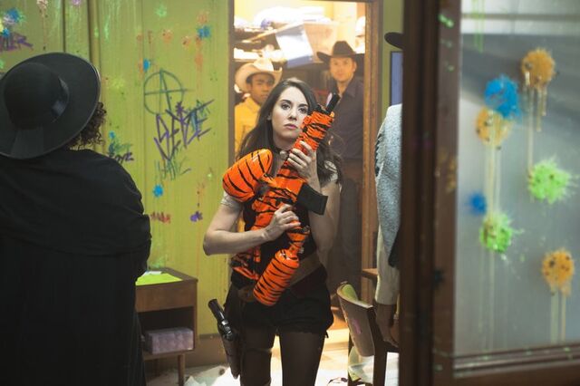 File:2x23 Promotional photo 13.jpg