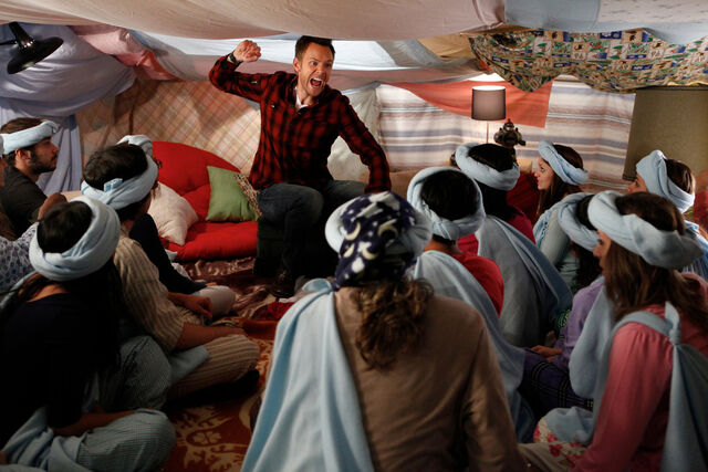 File:3x14 Promotional photo 19.jpg