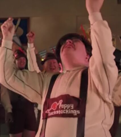 File:S02E02-Garrett Poppy Longstockings.jpg