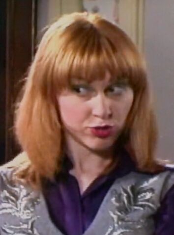 File:S03E01-Deidre.jpg