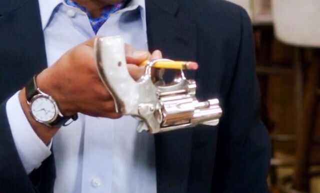 File:Annie's gun.jpg